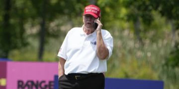 T1 Donald Trump HTC