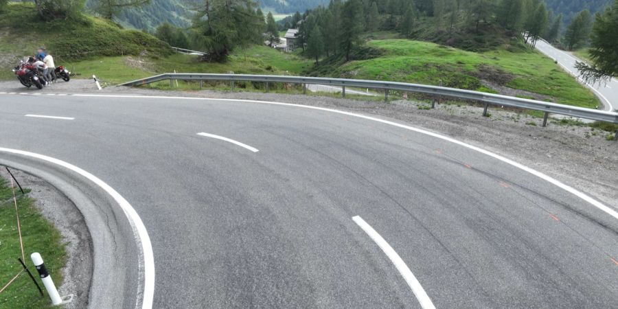 Motorradunfall am Berninapass.