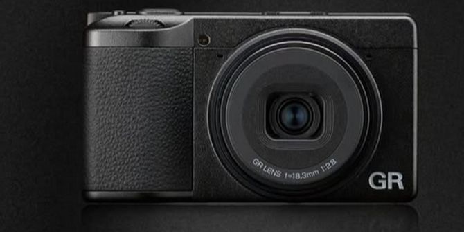 ricoh gr iv