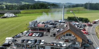 Hoher Sachschaden - Brand in Autowerkstatt in Mörschwil SG