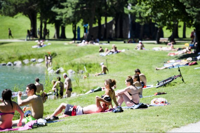 In den nächsten Tagen wird es warm. wetter