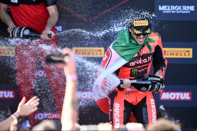WM-Leader Nicolo Bulega (Ducati) überzeugt in Cremona. Bulega