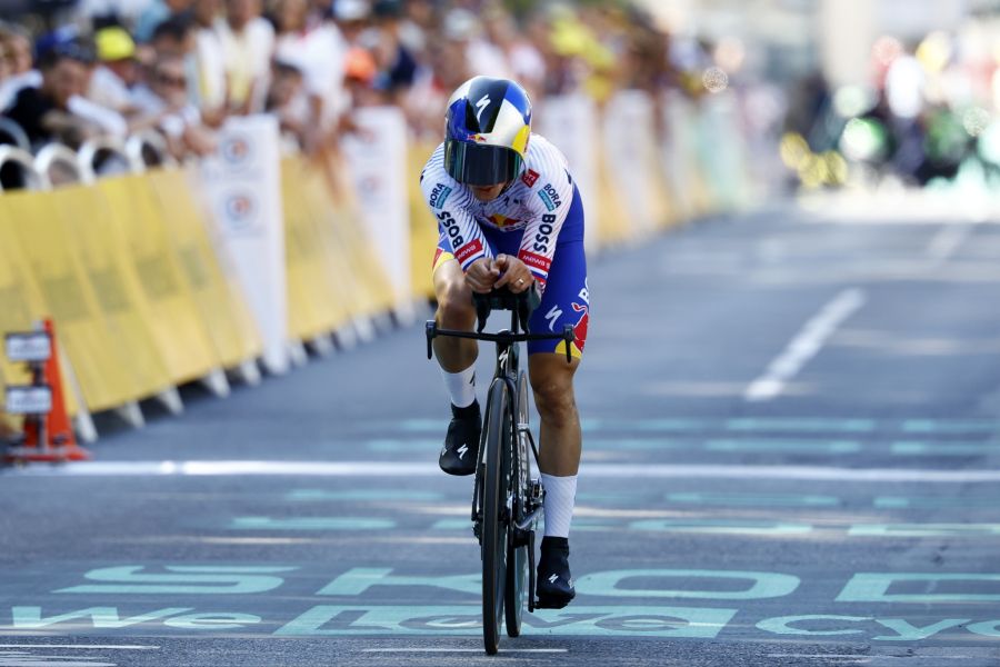 Primoz Roglic Red Bull