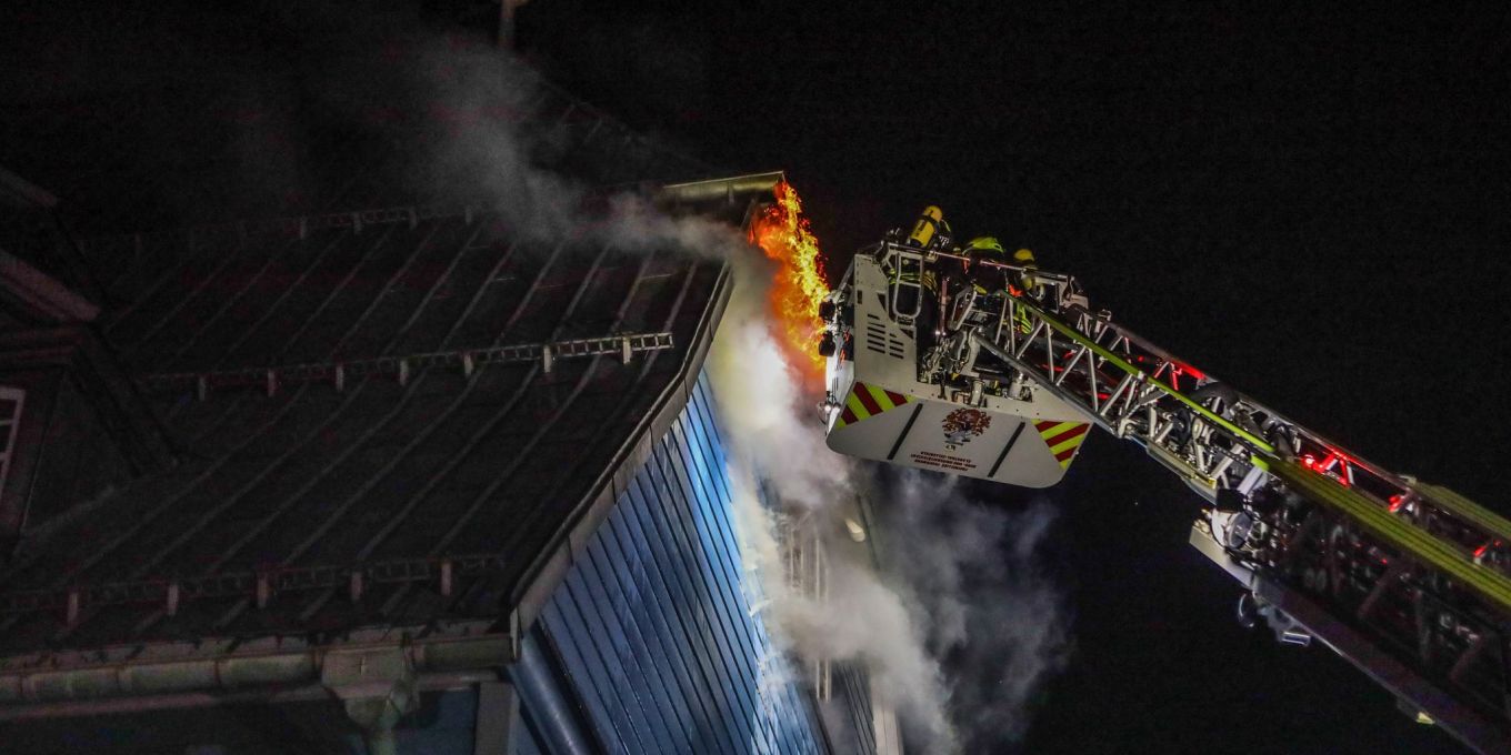 Verdächtiger nach Brand von grösster Holzkirche ausgemacht Verdächtiger nach Brand von grösster Holzkirche ausgemacht