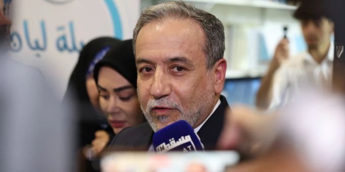 Die fünfte Runde der Atomverhandlungen zwischen den USA und dem Iran hat begonnen. Für den Iran nahm Aussenminister Abbas Araghtschi teil. (Archivbild) Atomverhandlungen