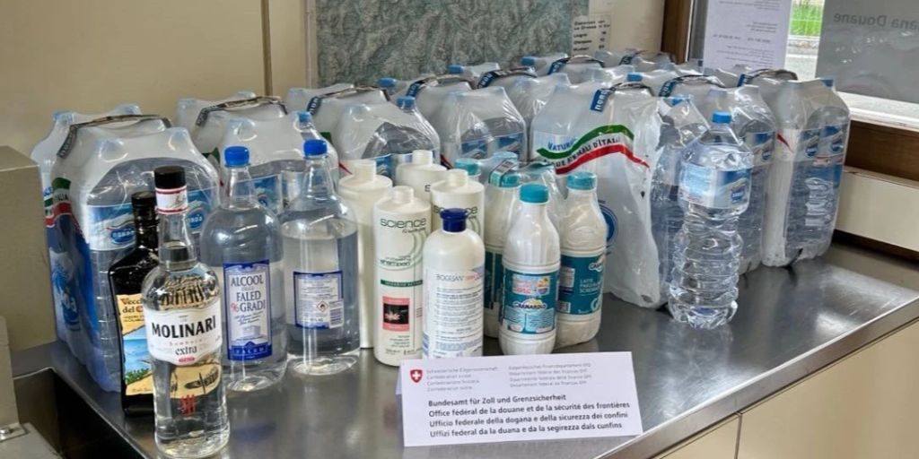 Engadin Italo mit «Wasserflaschen» erwischt es war reiner Alkohol