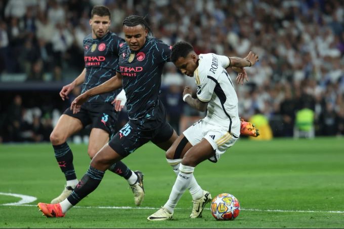 Manuel Akanji kann Rodrygo vor dessen 2:1-Treffer im Viertelfinal-Hinspiel der Champions League nicht stoppen. Manuel Akanji Champions League