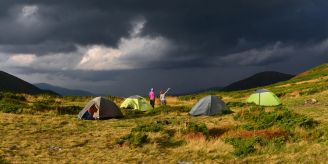 Outdoor unterwegs - Was tun bei schlechtem Wetter?