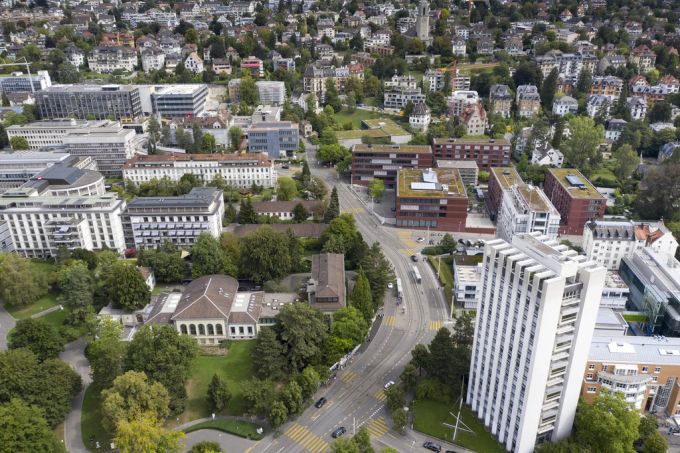 In Zürich ist Wohnungsknappheit ein grosses Problem. Zürich
