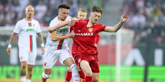 Ruben Vargas muss nach einer halben Stunde ausgewechselt werden. Bundesliga