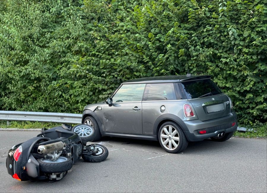 Die Autofahrerin blieb unverletzt.