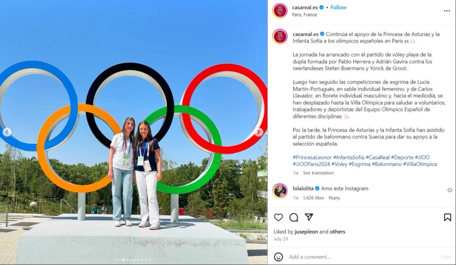 Die zwei jungen Frauen trafen sich in Paris mit spanischen Athletinnen und Athleten.