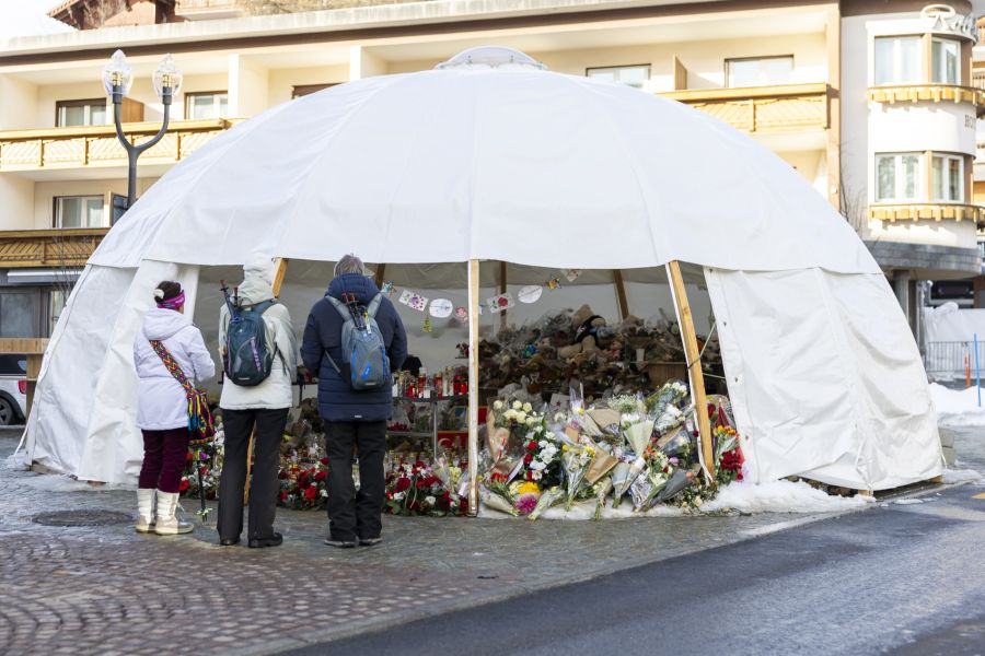 Der Gemeinderat von Crans-Montana wünscht einen Gedenkort für die Opfer der Tragödie.
