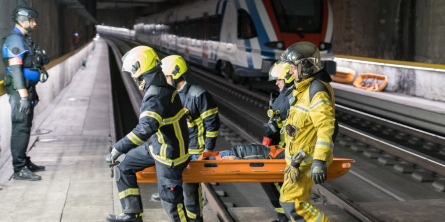 Die SBB üben am Samstag im Önzbergtunnel bei Herzogenbuchsee den Ernstfall. (Symbolbild)
