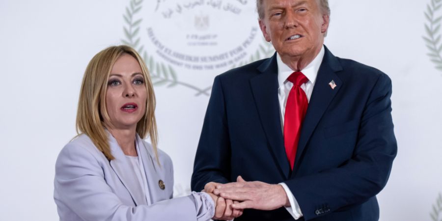 ARCHIV - US-Präsident Donald Trump und Giorgia Meloni, Ministerpräsidentin von Italien. Foto: Michael Kappeler/dpa/Archivbild
