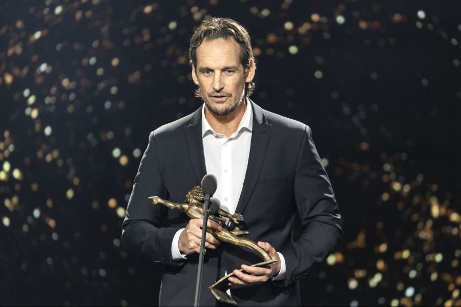 2025 wurde Patrick Fischer an den Sports Awards zum Schweizer Trainer der Jahres gewählt.