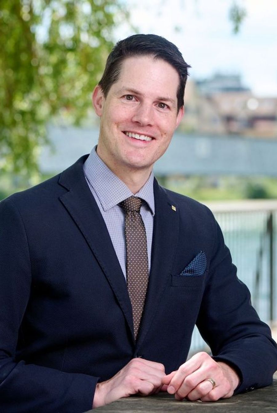 «In der Schweiz ist es üblich, dass Schulen bei störenden Trends hausinterne Richtlinien erlassen», sagt Dr. Beat A. Schwendimann, Leiter Pädagogik beim LCH.