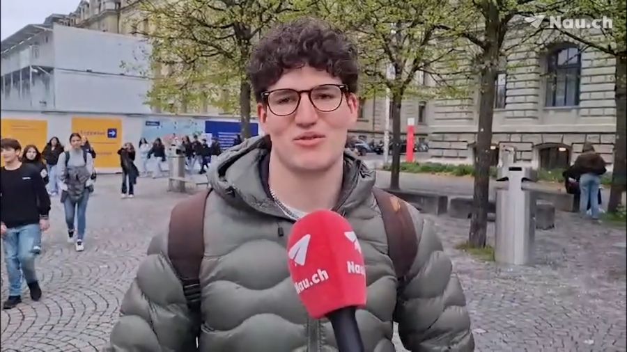 Loris lobt Fischers sportliche Leistungen.