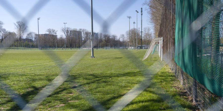 Bei der Sportanlage Bachgraben soll eine neue Doppeleishalle entstehen. (Archivbild)