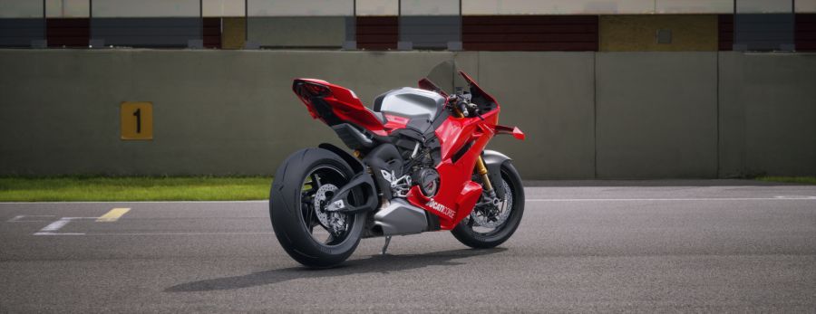 Ducati Panigale V4 R