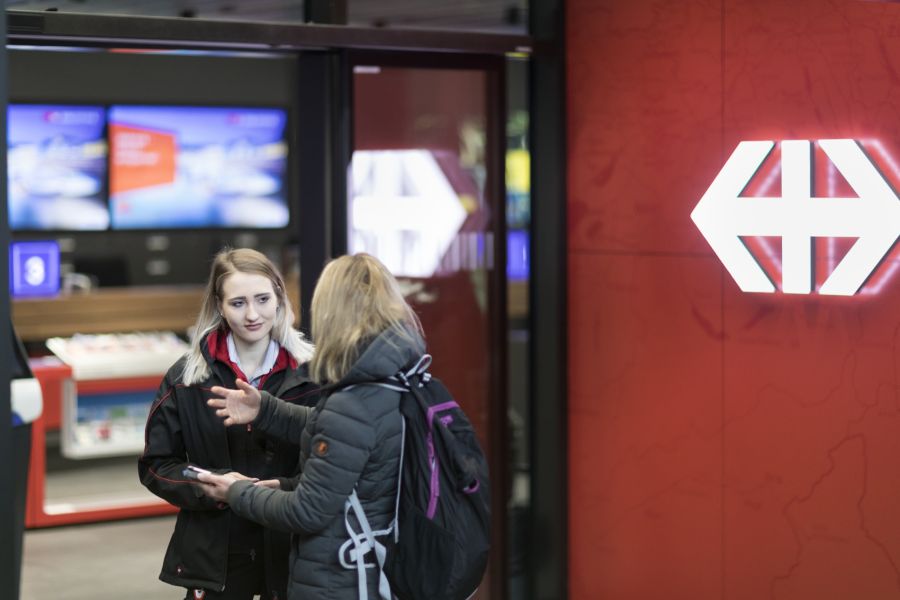 Das Sonnenblumenband ist nach einer Testphase in allen 115 SBB-Reisezentren erhältlich.