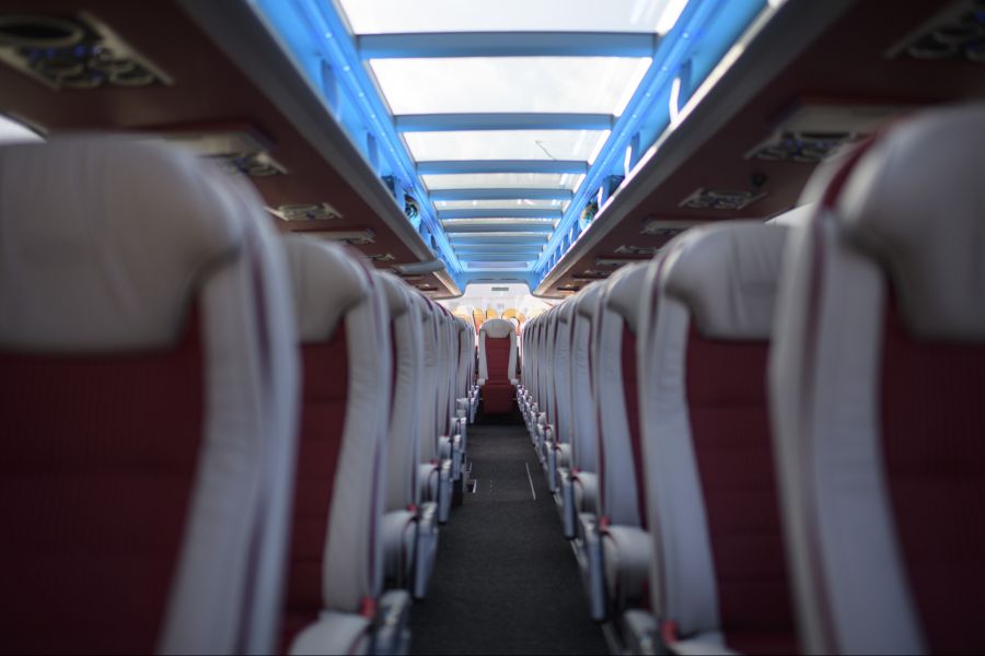 Die Familie musste anschliessend mit einem Reisebus nach Neapel fahren und verpasste dadurch die erste Hotelübernachtung.