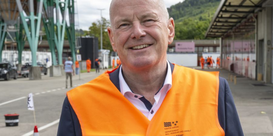 Landammann Stephan Attiger, hier auf dem Gelände des TCS Fahrzentrums Frick im September 2025, wird Ende 2026 zurücktreten.