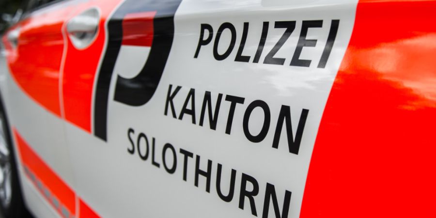 Noch Stunden nach Ausbruch des Brandes in Gerlafingen war die Feuerwehr im Einsatz. (Archivbild)