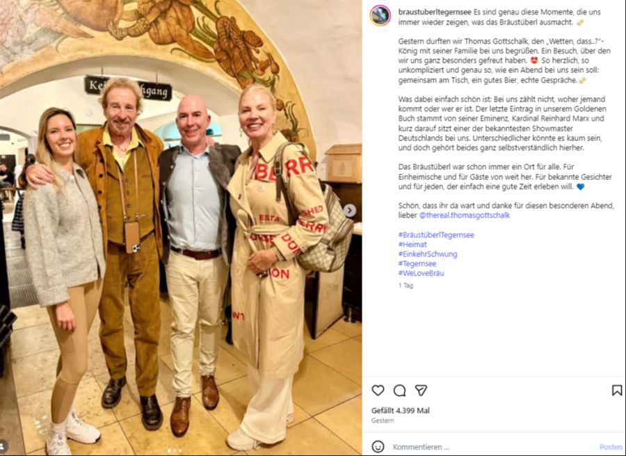 Neue Fotos von Thomas Gottschalk: Der Entertainer posiert zusammen mit Ehefrau Karina und deren Tochter.