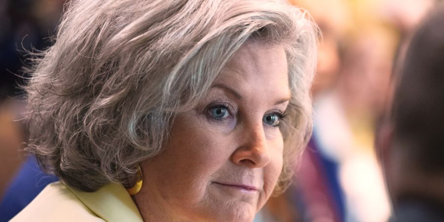 ARCHIV - Die Stabschefin des Weißen Hauses, Susie Wiles, nimmt an einer Kabinettssitzung teil. Foto: Evan Vucci/AP/dpa/Archivbild