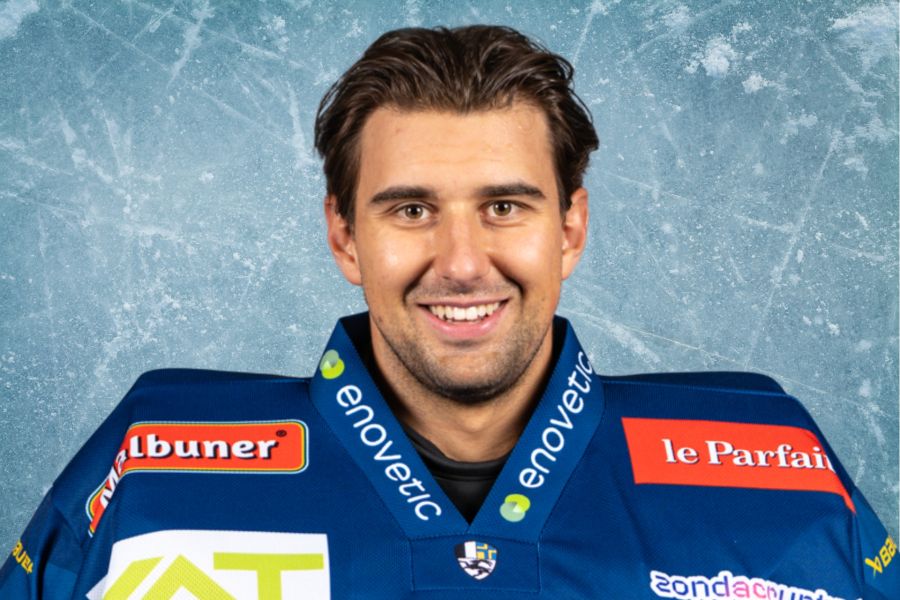 Luca Hollenstein Slapshot