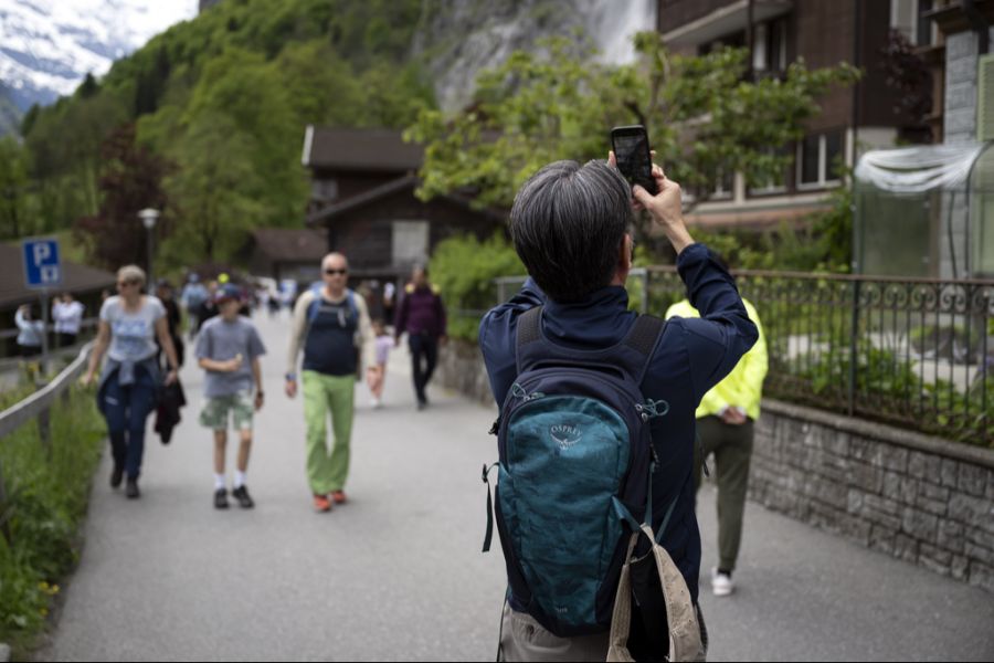 Aber auch andere Regionen wie etwa Lauterbrunnen BE haben begonnen, Massnahmen gegen Touristen einzuleiten.