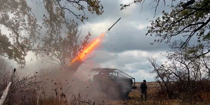 Russland Armee Rakete Angriff