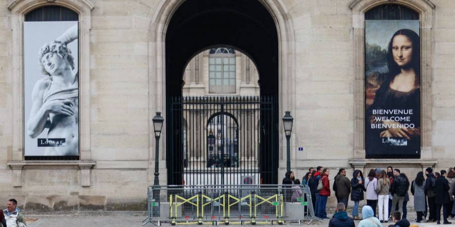 Das Museum bleibt für Besucherinnen und Besucher bis auf Weiteres geschlossen, (Im Bild: Einer der Eingänge zum Museum)