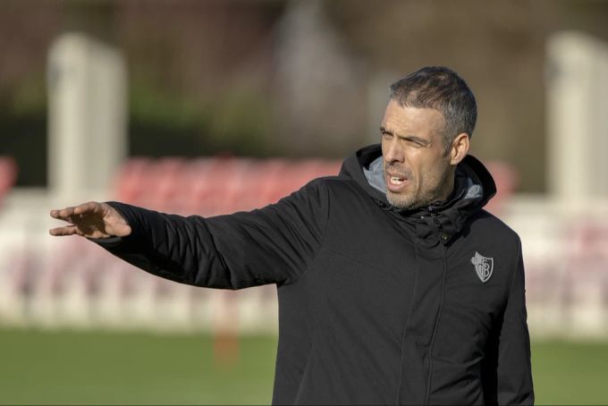 Fabio Celestini, Trainer des FC Basel, heute beim Trainingsauftakt zur Rückrunde in Basel. fc basel