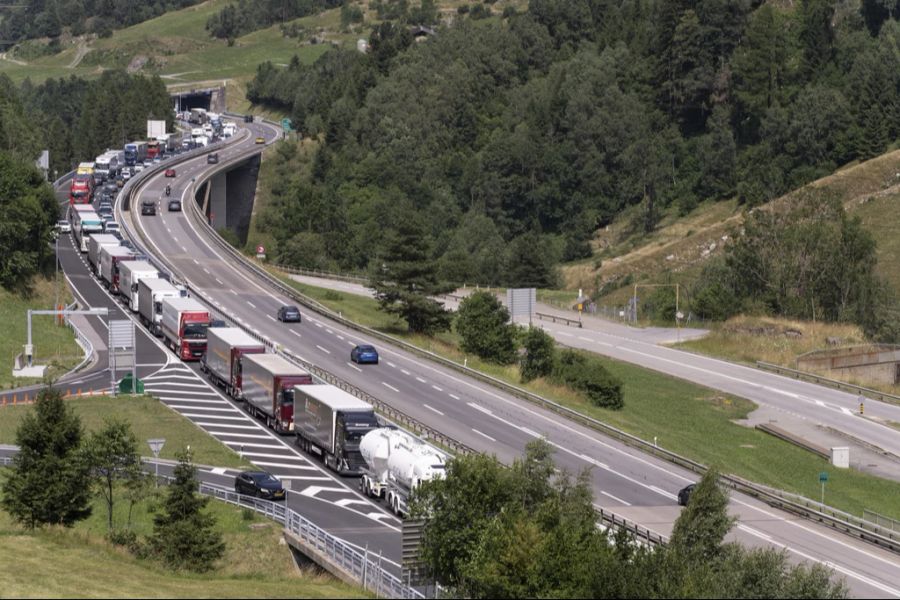 Das könnte auf den Schweizer Strassen zu Stau führen. (Symbolbild)