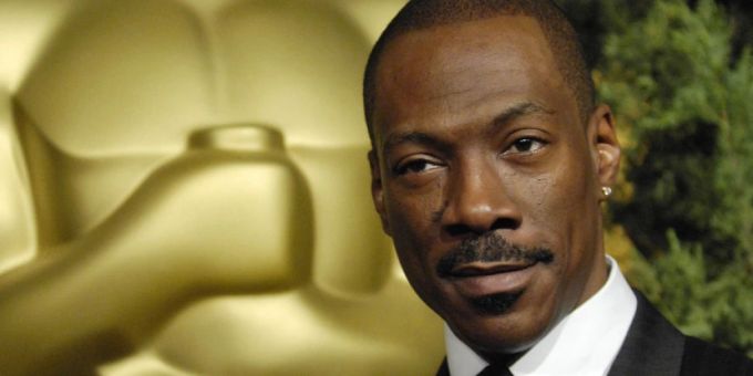 Der US-Schauspieler Eddie Murphy trifft in der Fortsetzung der Serie «Beverley Hills Cop» auf zahlreiche bekannte Kolleginnen und Kollegen. (Archivbild) Der US-Schauspieler Eddie Murphy trifft in der Fortsetzung der Serie «Beverley Hills Cop» auf zahlreiche bekannte Kolleginnen und Kollegen. (Archivbild)