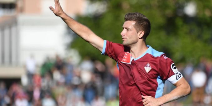 Bellinzonas Dragan Mihajlovic trifft beim 5:1-Sieg über Wil doppelt. Challenge League