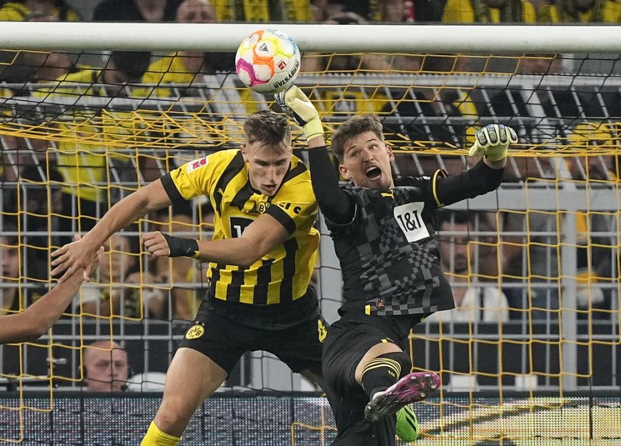 Gregor Kobel BVB