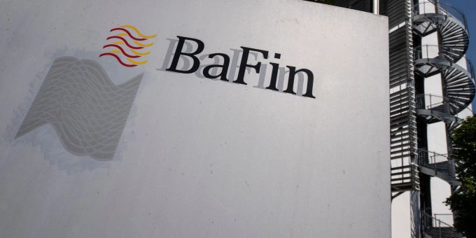 Die Finanzaufsicht Bafin mit Hilfe einer Umfrage herausfinden, wie stark Sparerinnen und Sparer vom Zinstief betroffen waren. Die Finanzaufsicht Bafin mit Hilfe einer Umfrage herausfinden, wie stark Sparerinnen und Sparer vom Zinstief betroffen waren.