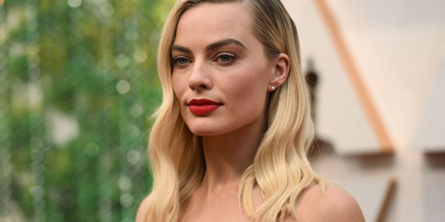 Schauspielerin Margot Robbie spielt die Barbie im entsprechenden Film.