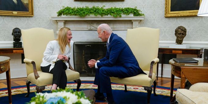 US-Präsident Joe Biden trifft Italiens Ministerpräsidentin Giorgia Meloni im Oval Office des Weissen Hauses. US-Präsident Joe Biden trifft Italiens Ministerpräsidentin Giorgia Meloni im Oval Office des Weissen Hauses.