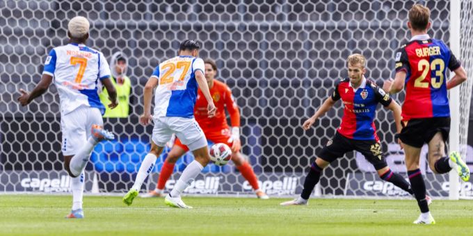 Der FC Basel lässt sich von GC in der ersten Halbzeit dreimal ausspielen. Fussball-Talk