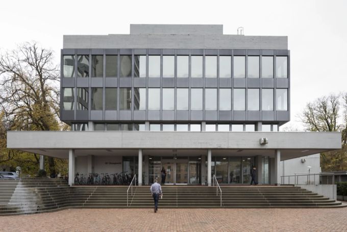 Das Obergericht des Kantons Aargau in Aarau weist die Klage zurück. obergericht aarau