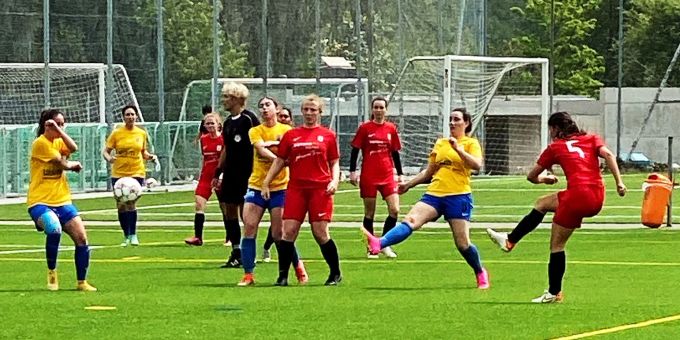 Die FC Küsnacht Frauen Spielen Zu Hause Gegen Den FC Effretikon