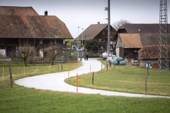 Das Dorf Clavaleyres, am Sonntag, 2. Februar 2020. Das Dorf mit 50 Einwohnern möchte den Kanton Bern verlassen und mit Murten im Kanton Fribourg fusionieren. Am 9. Februar 2020 finden in den Kantonen Bern und Fribourg Volksabstimmungen statt. Clavaleyres