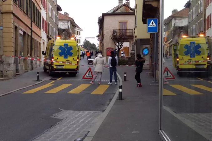 In Grandson kam es am Samstag, 29. Februar 2020 zu einer Schussabgabe. Die Polizei ist mit einem Grossaufgebot vor Ort und hat die Innenstadt abgeriegelt. Granson VD