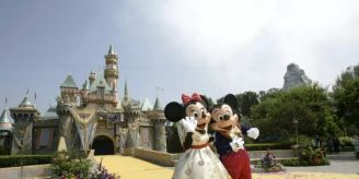 In Kalifornien - Disney verschiebt Öffnung von Vergnügungsparks In Kalifornien - Disney verschiebt Öffnung von Vergnügungsparks