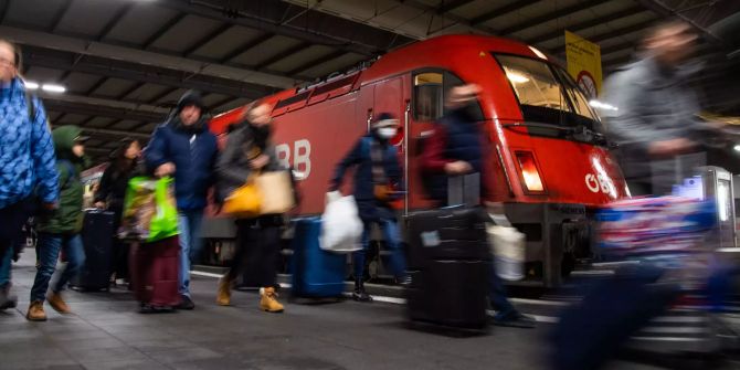 Wegen Corona-Verdachts gestoppter Zug in München angekommen