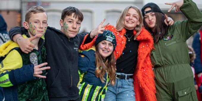 VL: Alexander, Livio, Ladina, Ilonca und Jona
